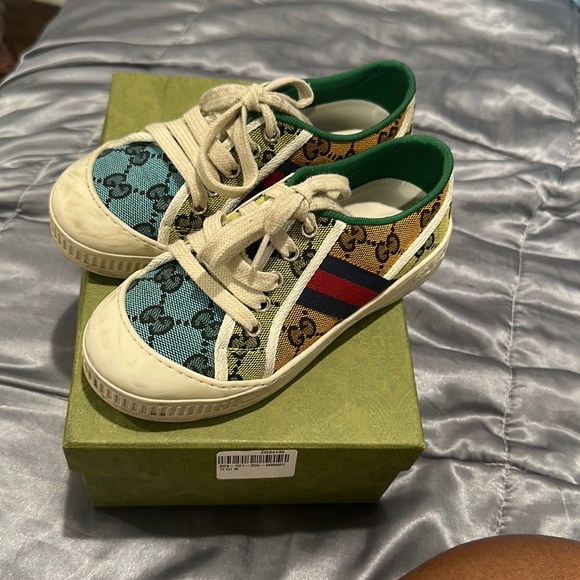 Gucci Sneakers